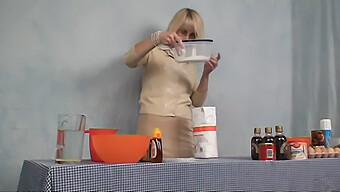 Watch As Hazel Prepares A Super Sexy Small Kitchen Recipe