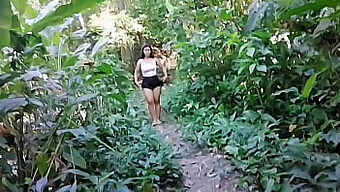 Pareja Latina Amateur Lleva Sus Vacaciones De Montaña Al Siguiente Nivel