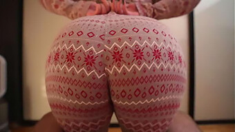 Amateur Russian Barebacking With A Big Ass Pawg