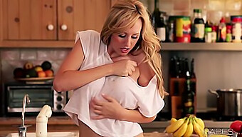 Brett Rossi'S Homemade Video: Teen (18+) Gets Hardcore In Hd