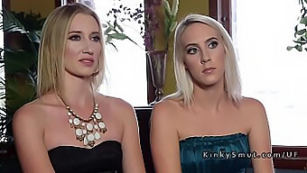 Deux Beautés Blondes Se Relaient Pour Un Trio Anal Brutal