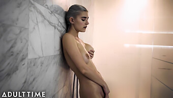 Sensual Eva Elfie In The Shower